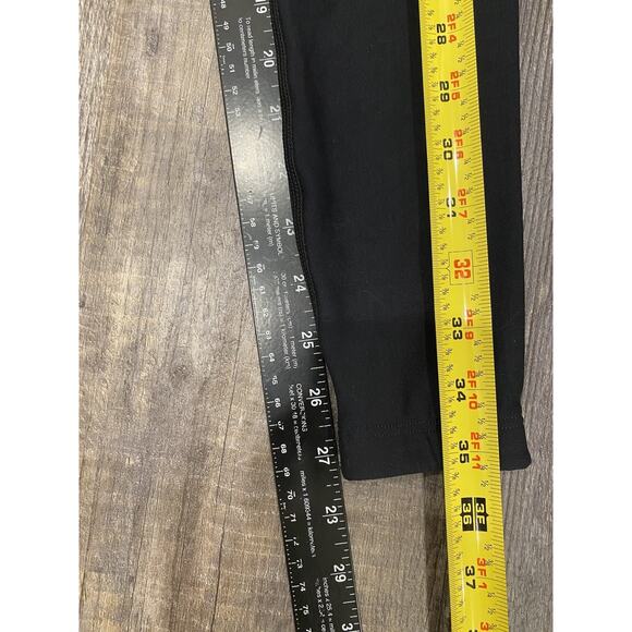 Under Armour Womens Size Small Black Base Layer Leggings Stretchy Full Length UA - Picture 12 of 13
